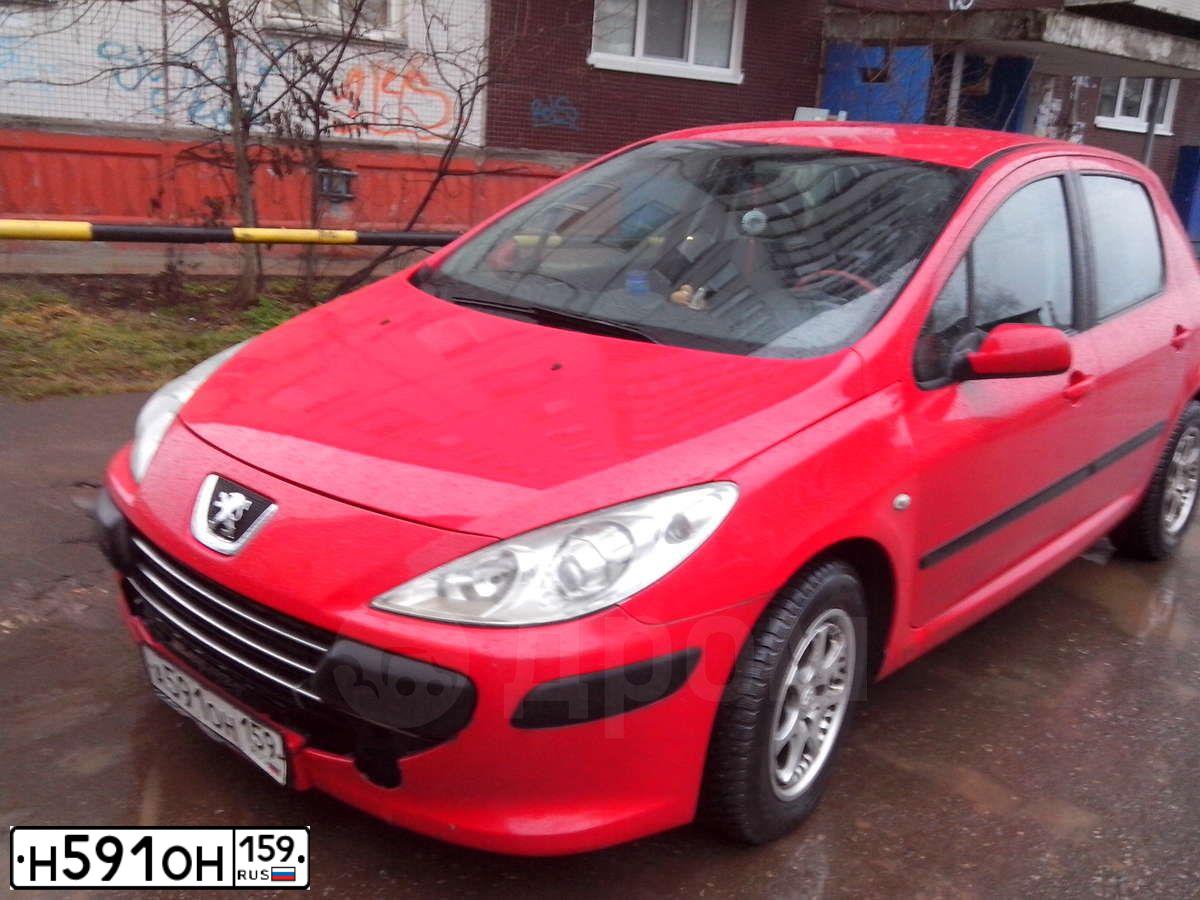 Фото автомобиля OPEL ASTRA, 2006 — госномер Е465АВ159. Цвет: БОРДОВЫЙ