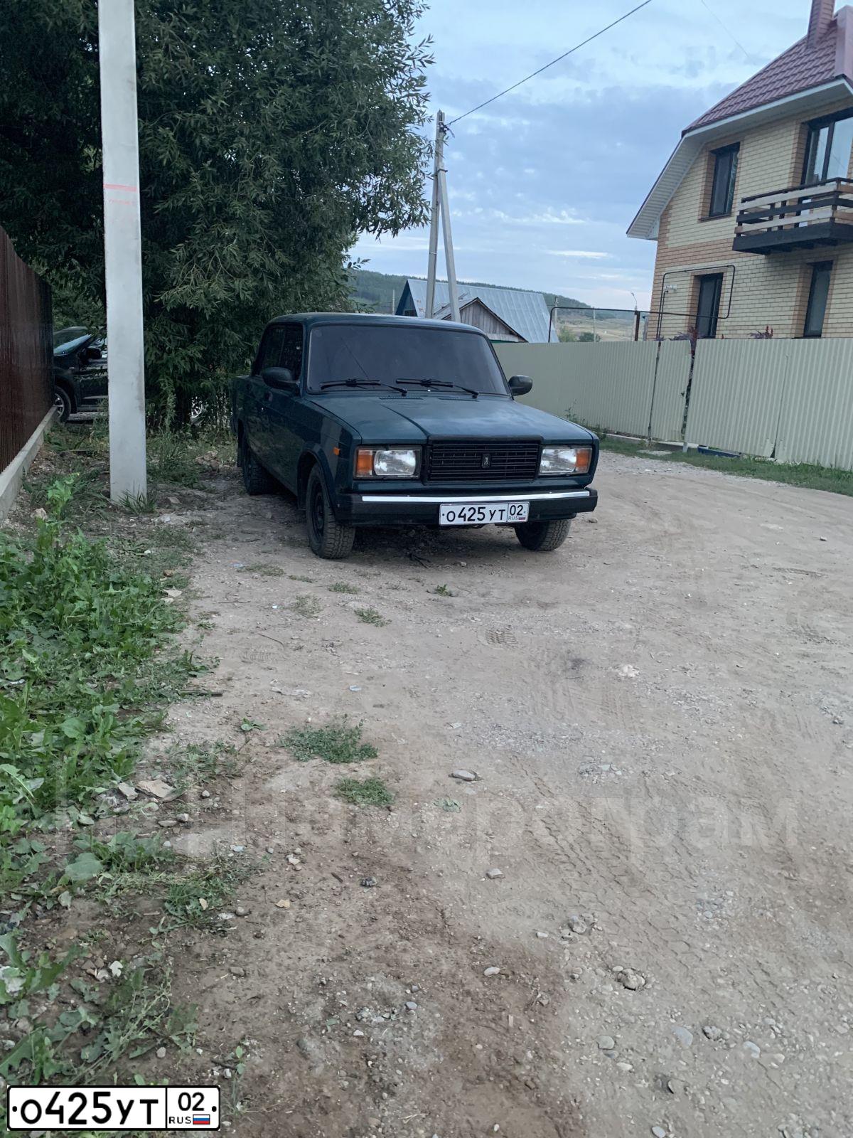 Фото автомобиля LADA 2107, 2002 — госномер О425УТ02. Цвет: сине-зеленый