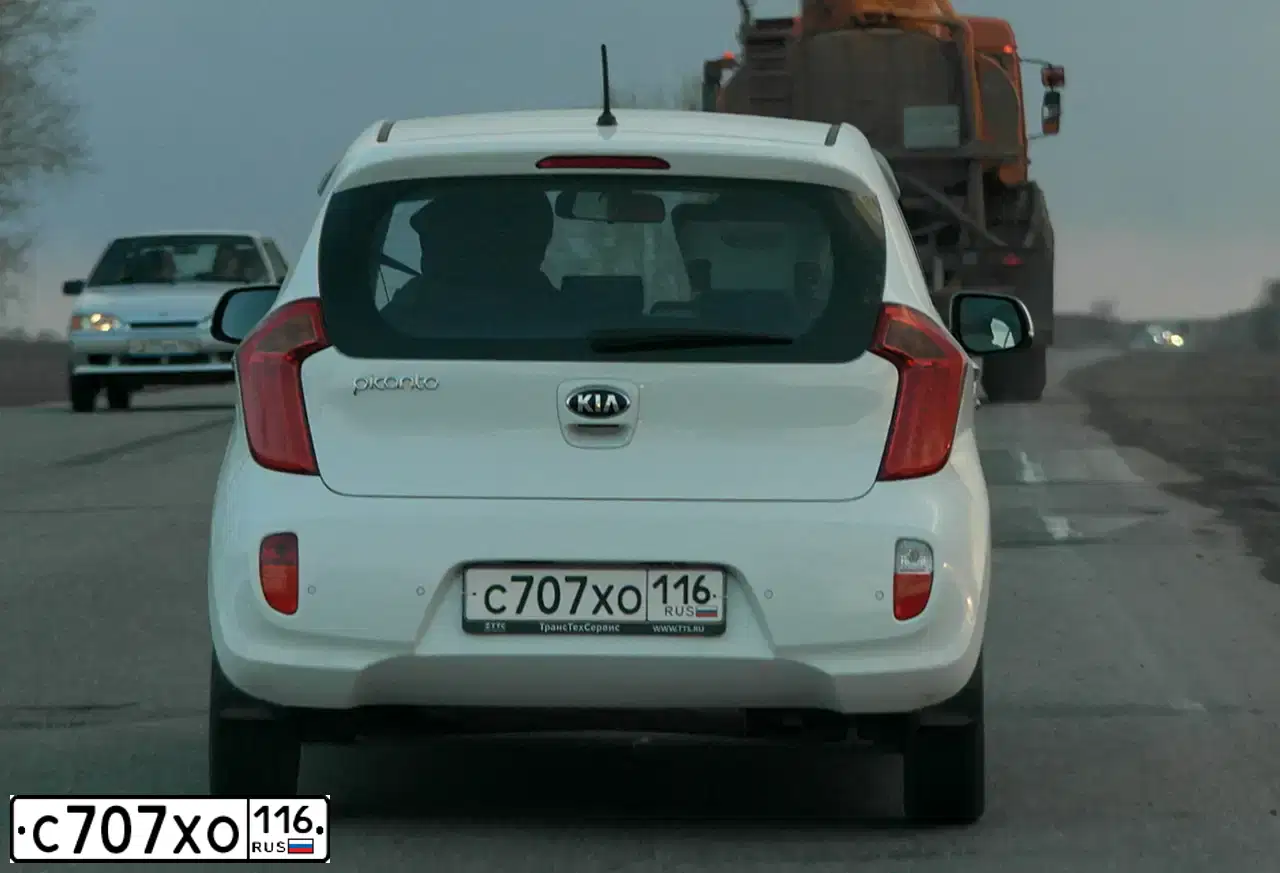 Фото автомобиля KIA PICANTO / MORNING, 2013 — госномер С707ХО116. Цвет: БЕЛЫЙ