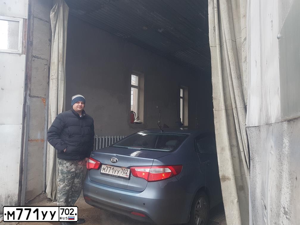 Фото автомобиля KIA RIO, 2013 — госномер А111ТК702. Цвет: голубой