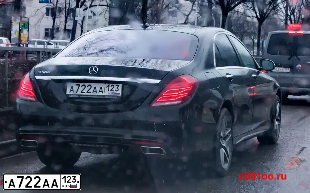Фото автомобиля MERCEDES S-KLASSE, 2013 — госномер А722АА123. Цвет: ЧЕРНЫЙ