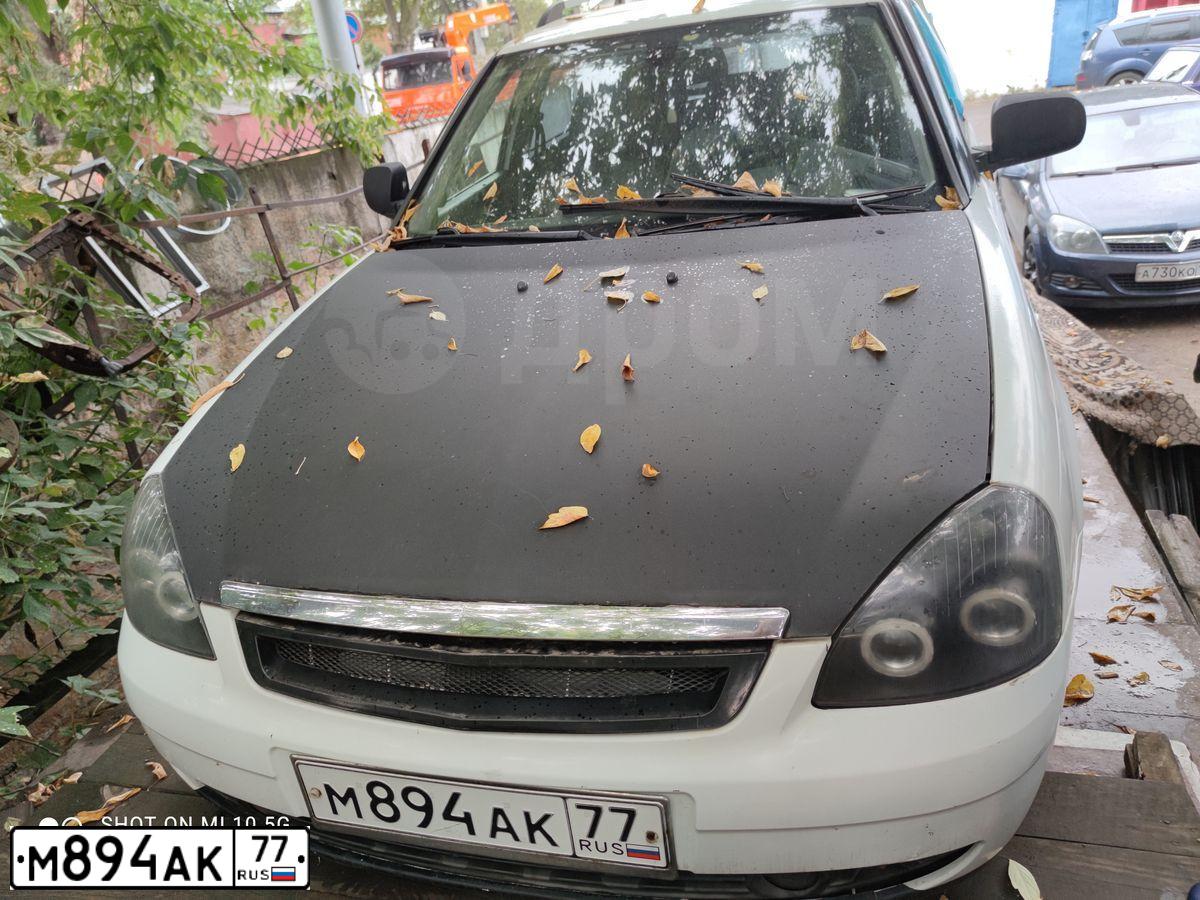 Фото автомобиля LADA 2171 PRIORA, 2010 — госномер М894АК77. Цвет: Белый