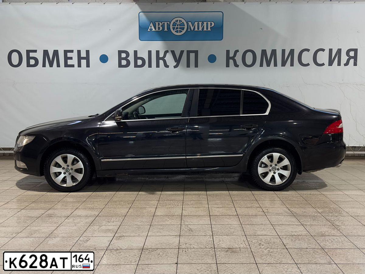 Фото автомобиля SKODA SUPERB, 2013 — госномер С892ХР77. Цвет: ЧЕРНЫЙ