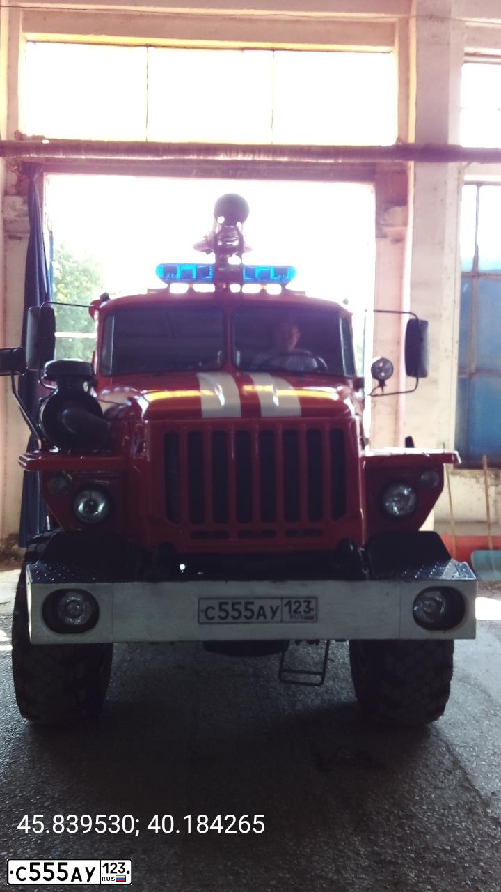 Фото автомобиля URAL 4320 /6X6/, 2009 — госномер С555АУ123. Цвет: Р50574-2002
