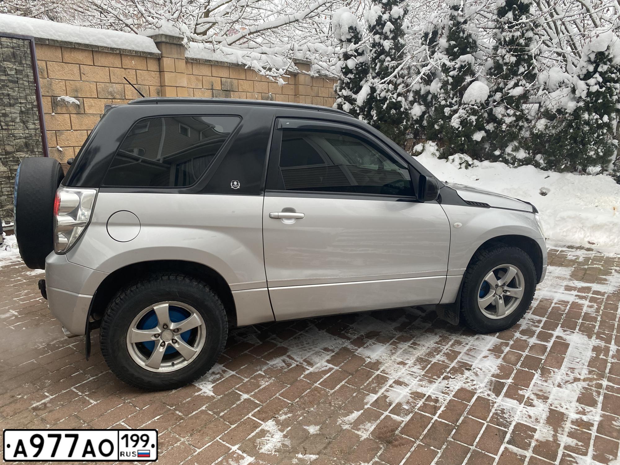 Фото автомобиля SUZUKI /GRAND/ VITARA, 2006 — госномер Р644ВР790. Цвет: СЕРЕБРИСТЫЙ