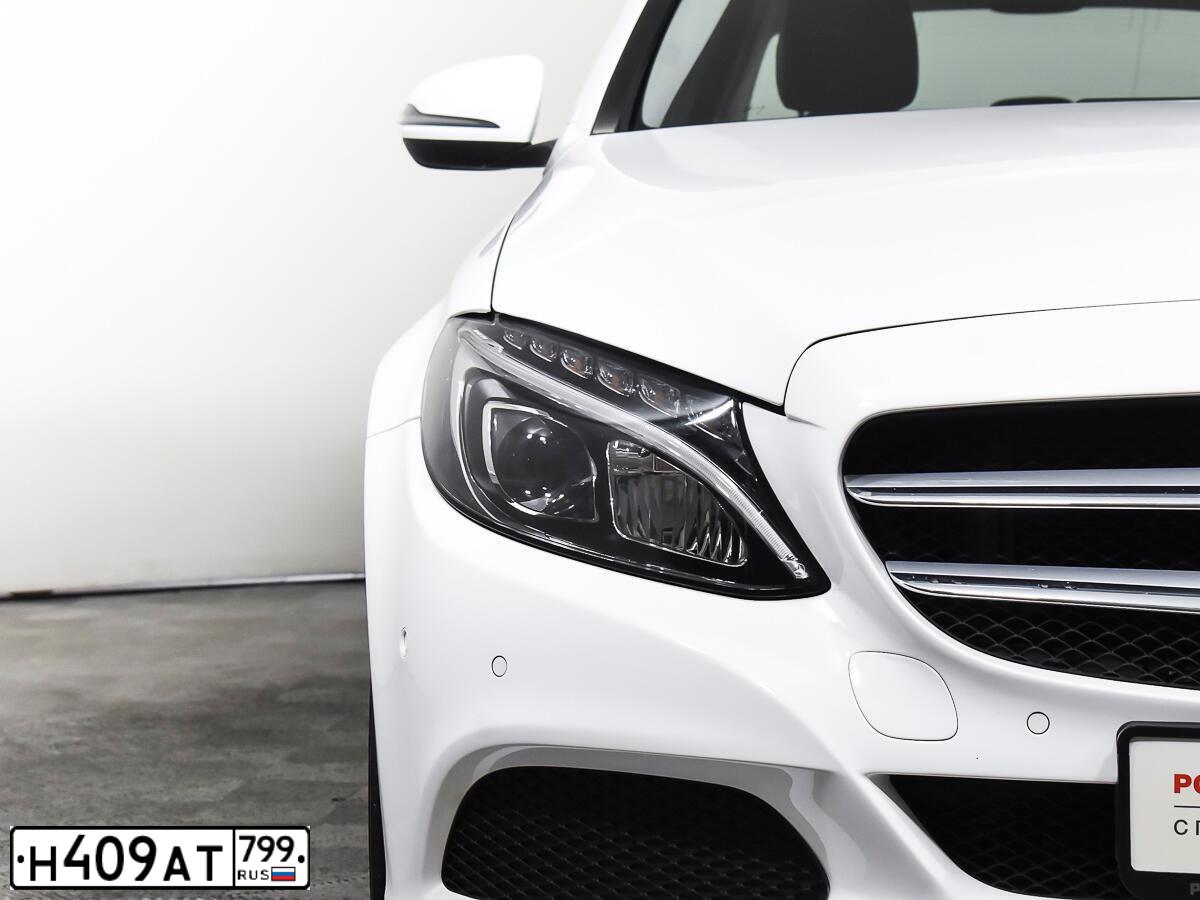 Фото автомобиля MERCEDES C-KLASSE, 2017 — госномер Н409АТ799. Цвет: Белый