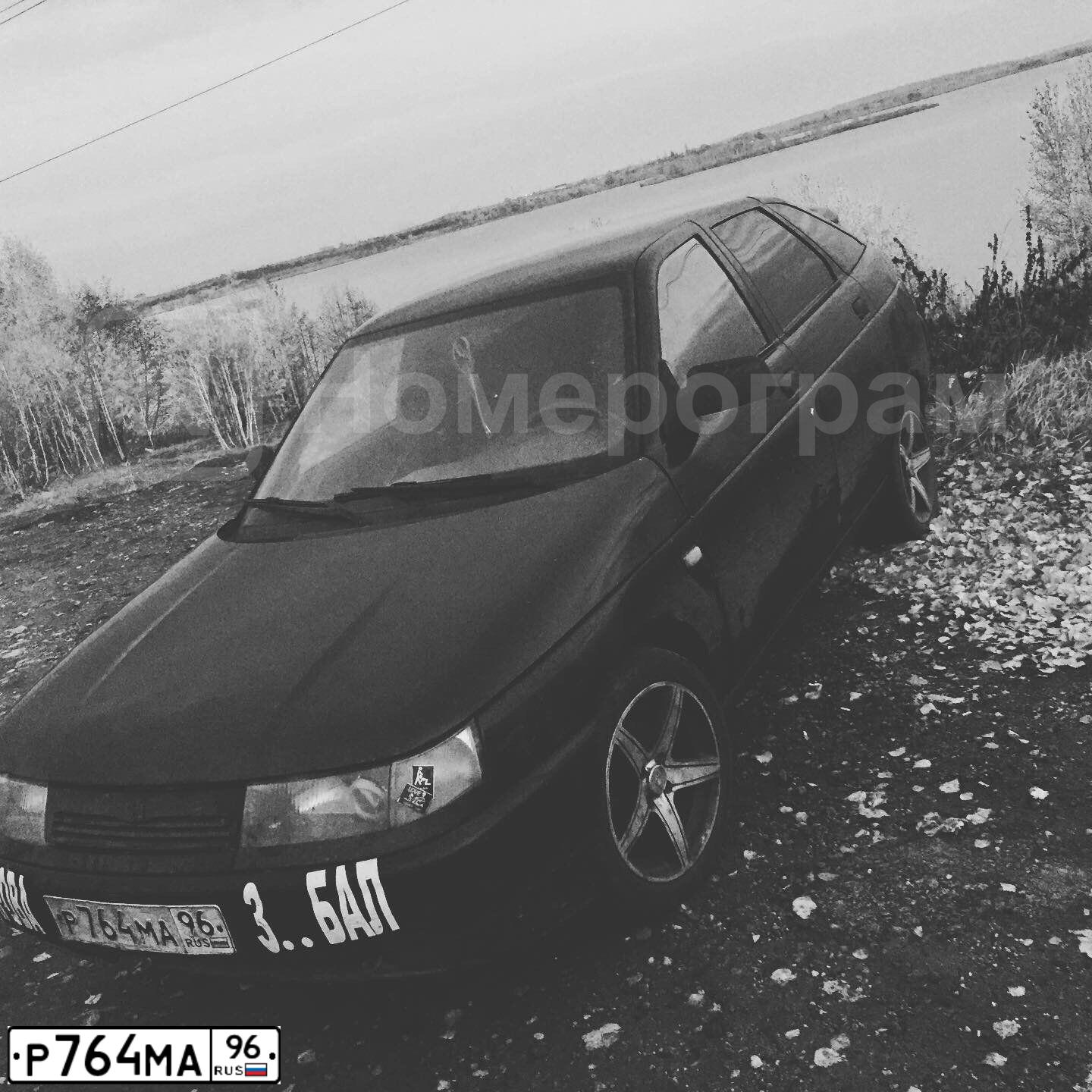 Фото автомобиля LADA 2112, 2008 — госномер Р764МА96. Цвет: ЧЕРНЫЙ