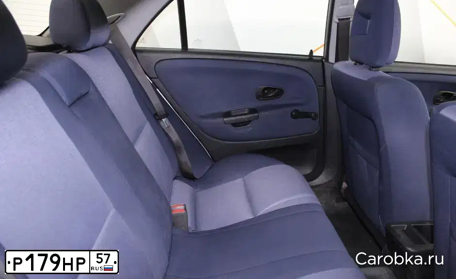 Фото автомобиля MITSUBISHI CARISMA, 2003 — госномер А146УВ790