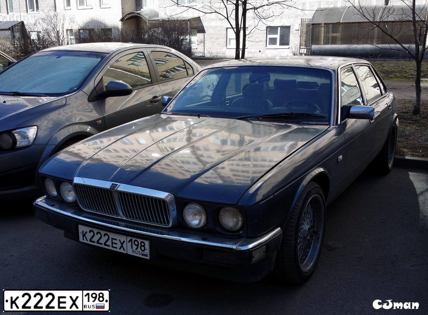 Фото автомобиля JAGUAR XJ-SERIE, 1990 — госномер К222ЕХ198. Цвет: синий