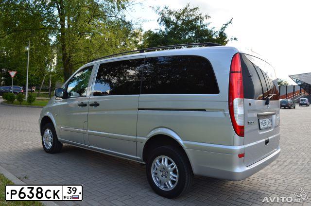 Фото автомобиля MERCEDES VITO, 2011 — госномер Н258УЕ799. Цвет: Белый