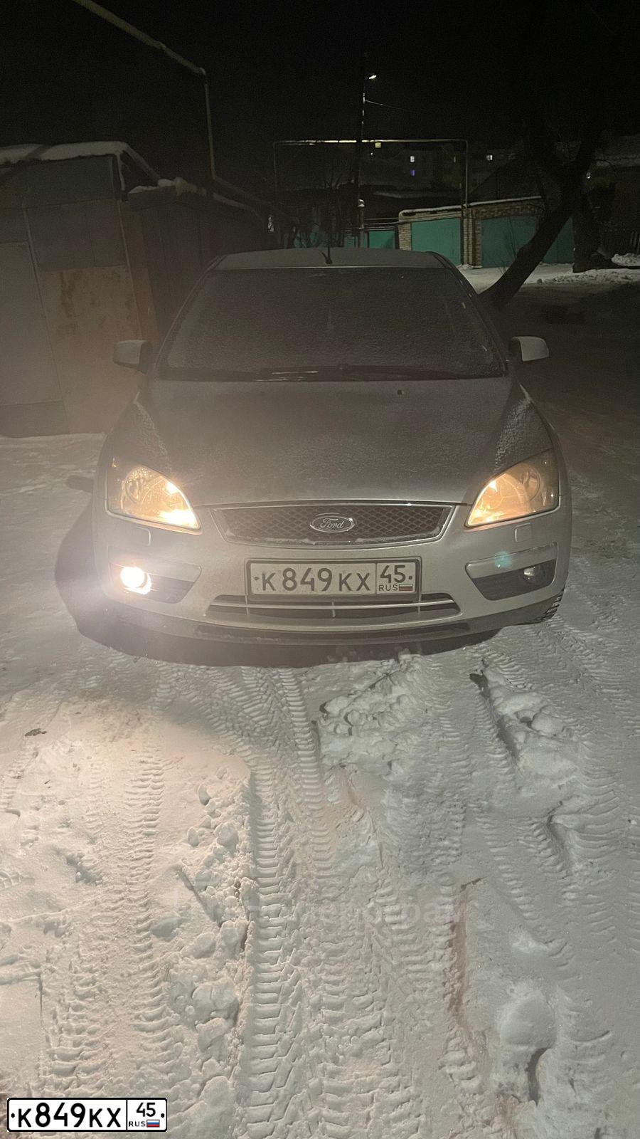 Фото автомобиля FORD FOCUS, 2007 — госномер Т423ОА45. Цвет: СЕРЕБРИСТЫЙ