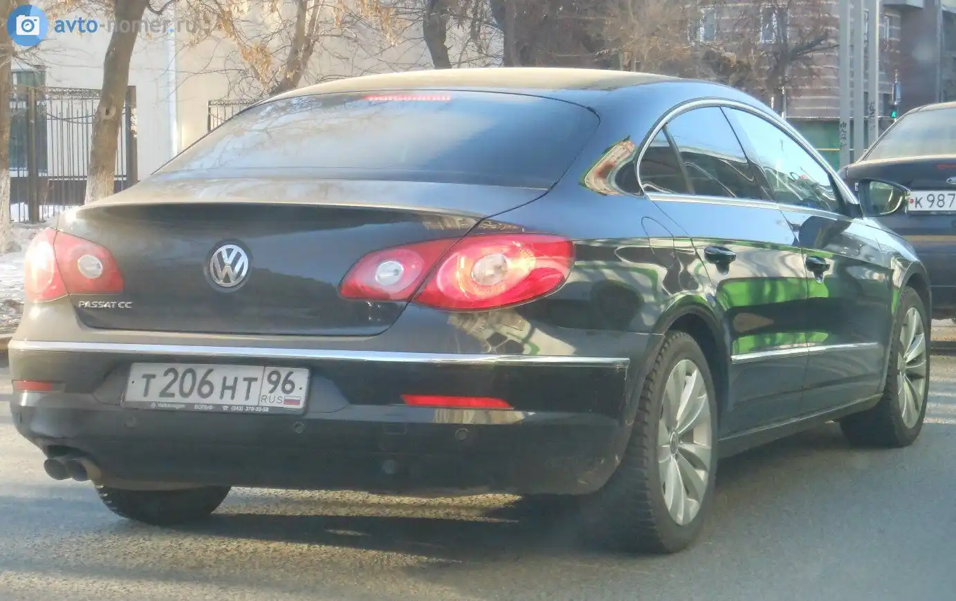 Фото автомобиля VOLKSWAGEN CC, 2011 — госномер Т989УН72. Цвет: ЧЕРНЫЙ