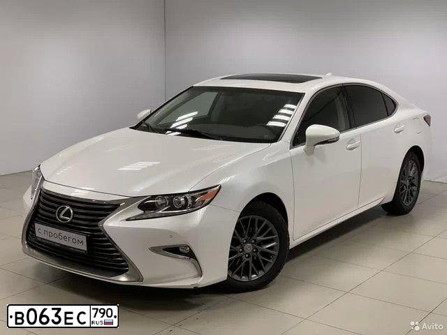 Фото автомобиля LEXUS ES, 2018 — госномер А203ЕО799. Цвет: Белый