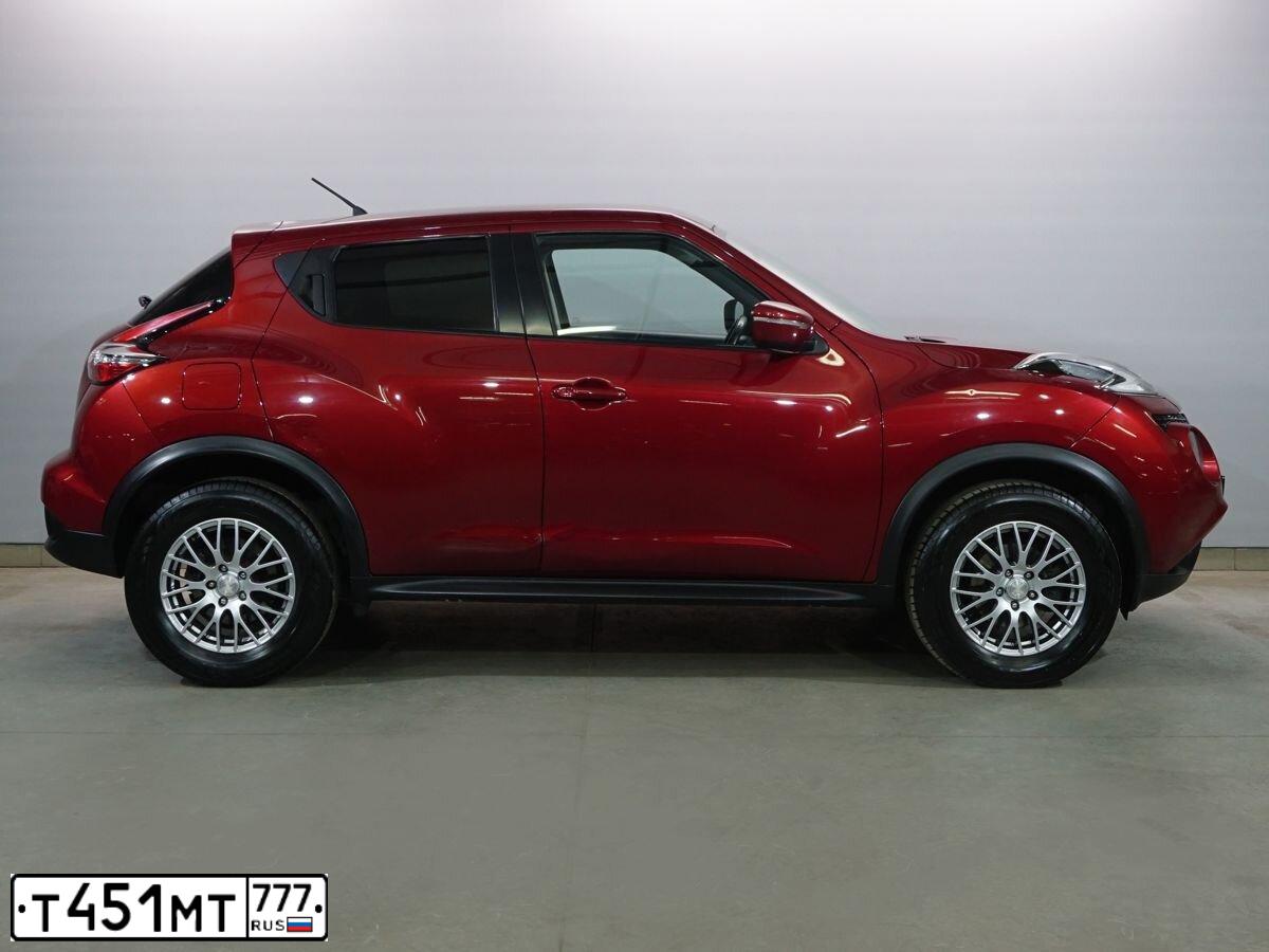 Фото автомобиля NISSAN JUKE, 2014 — госномер Т413ХС27. Цвет: Красный