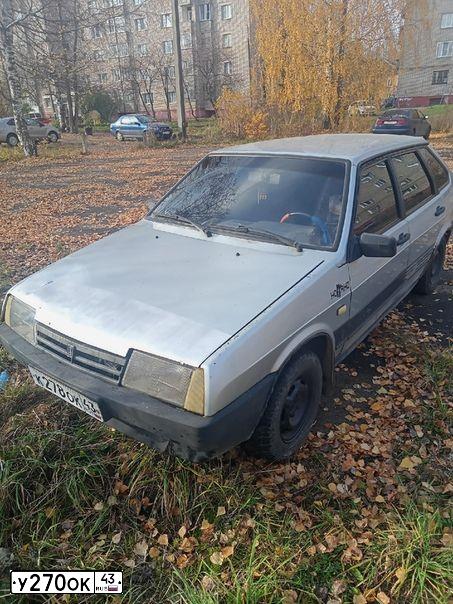 Фото автомобиля LADA 2190 GRANTA, 2013 — госномер У270ОК43. Цвет: Белый