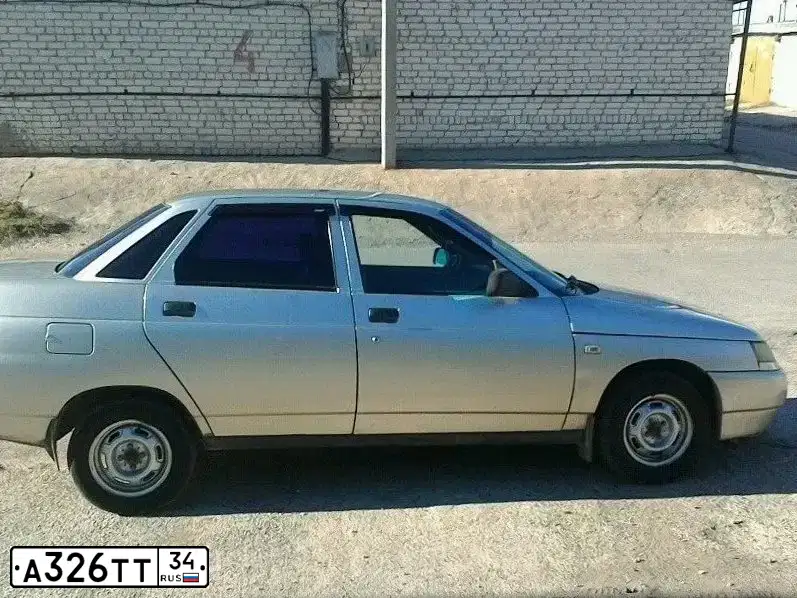 Фото автомобиля LADA 2110, 2004 — госномер О384МС134