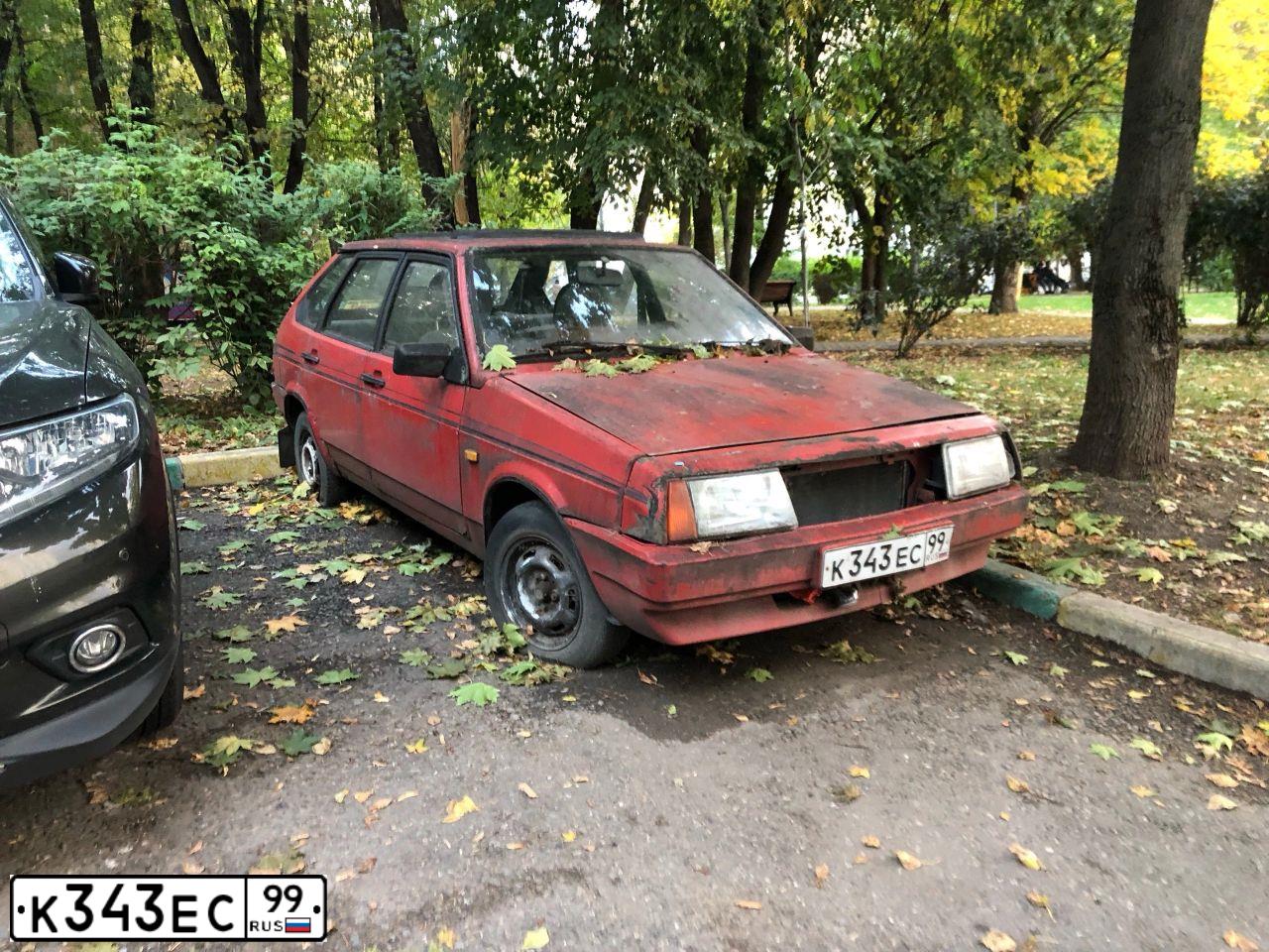 Фото автомобиля LADA 2109 SAMARA, 1989 — госномер К343ЕС99. Цвет: КРАСНЫЙ
