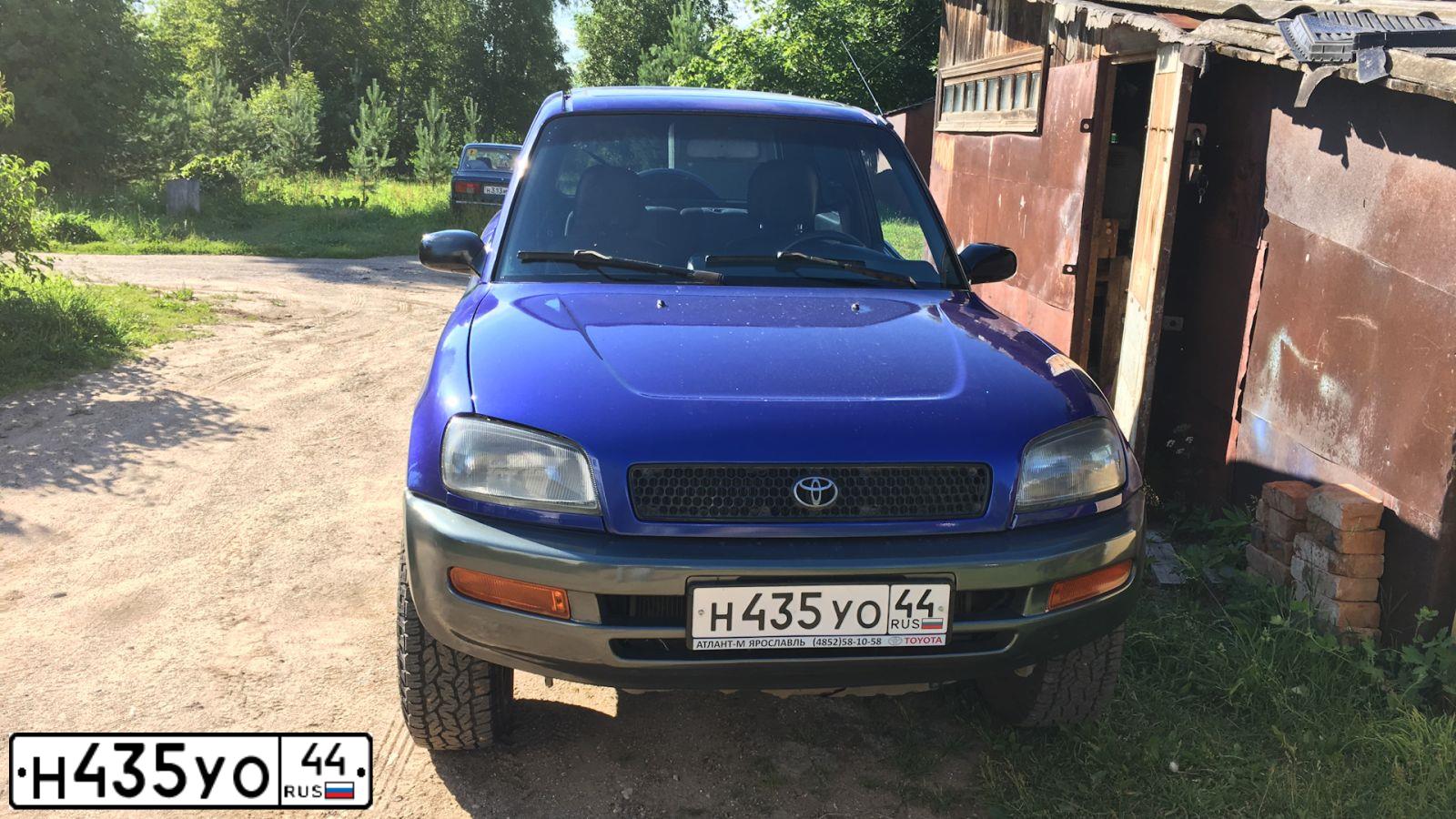 Фото автомобиля TOYOTA RAV4, 1997 — госномер К884НА51. Цвет: синий
