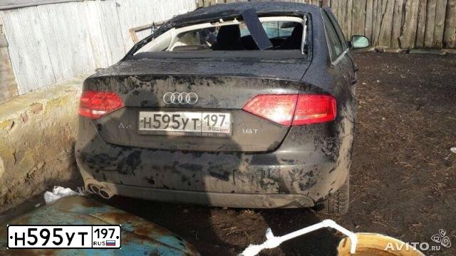Фото автомобиля AUDI A4, 2009 — госномер С414ХВ199. Цвет: ЧЕРНЫЙ