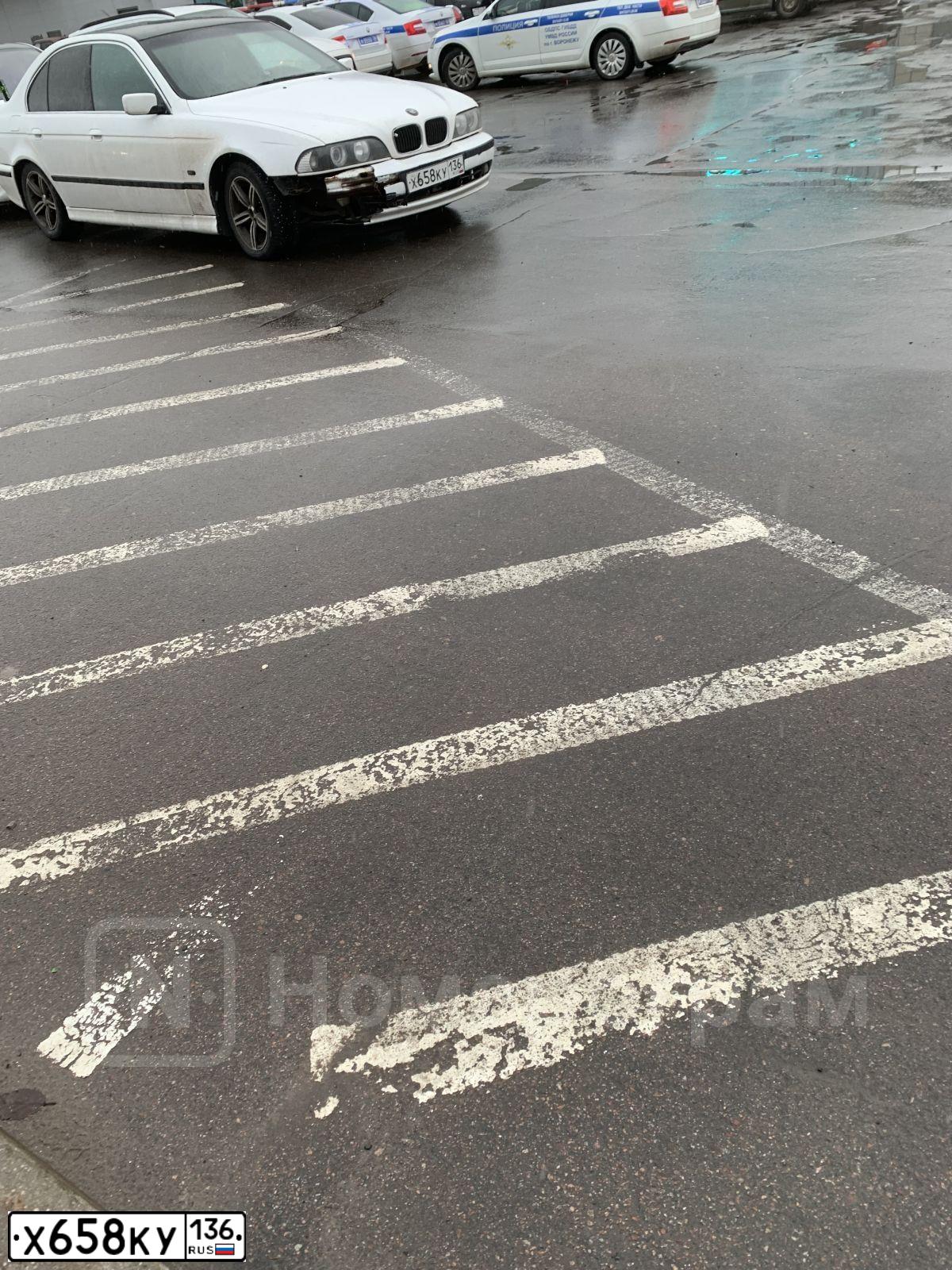 Фото автомобиля BMW 523I, 1997 — госномер К144ОВ53. Цвет: Белый