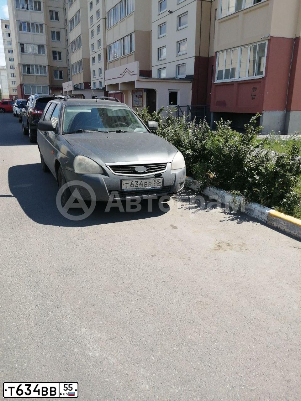 Фото автомобиля LADA PRIORA, 2014 — госномер А230СА155. Цвет: СЕРЕБРИСТО-ТЕМНО-СЕРЫЙ