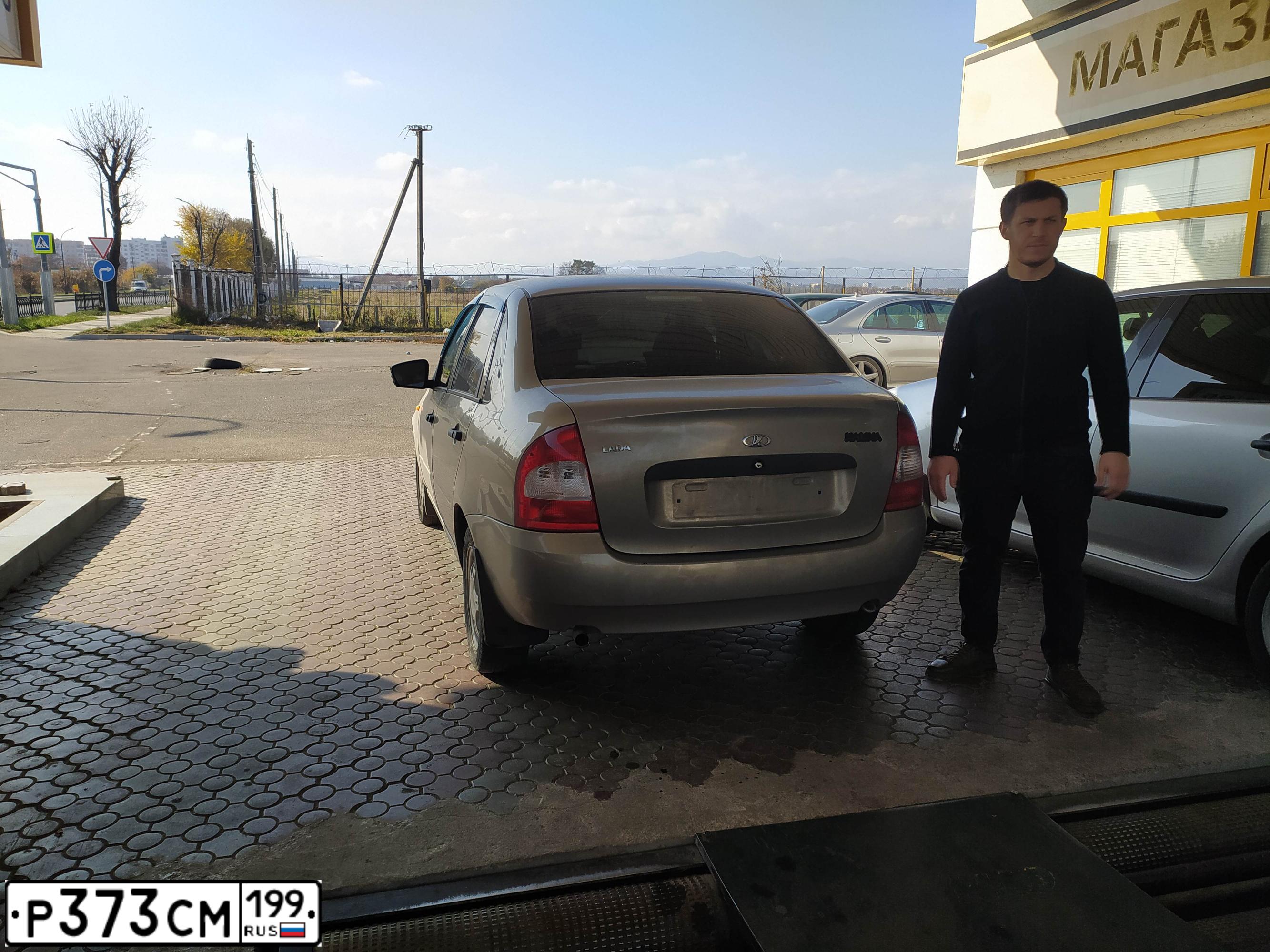 Фото автомобиля LADA 1118 KALINA, 2007 — госномер К557МВ07. Цвет: БЕЖЕВО - СЕРЫЙ