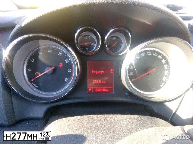 Фото автомобиля OPEL ASTRA, 2012 — госномер Е425ОТ761