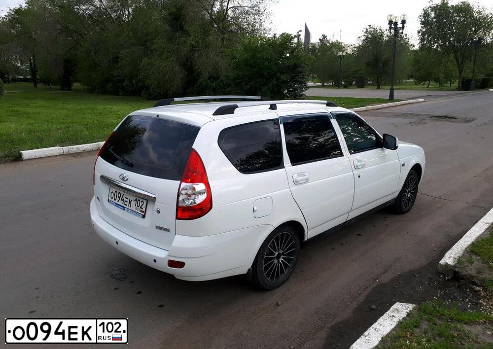 Фото автомобиля LADA 217130 LADA PRIORA, 2012 — госномер В844ТК702. Цвет: Белый