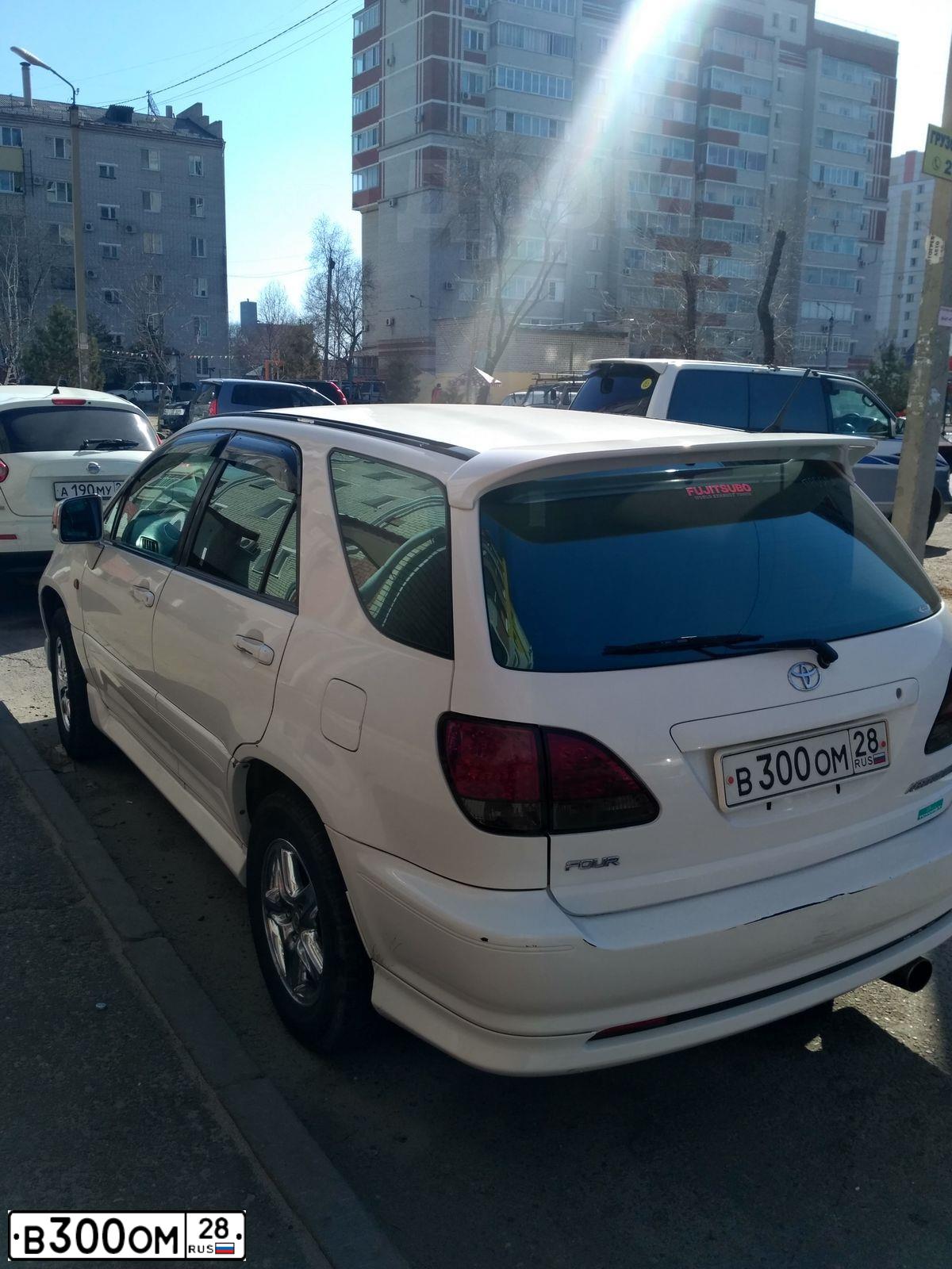 Фото автомобиля TOYOTA HARRIER, 2001 — госномер М910СС28