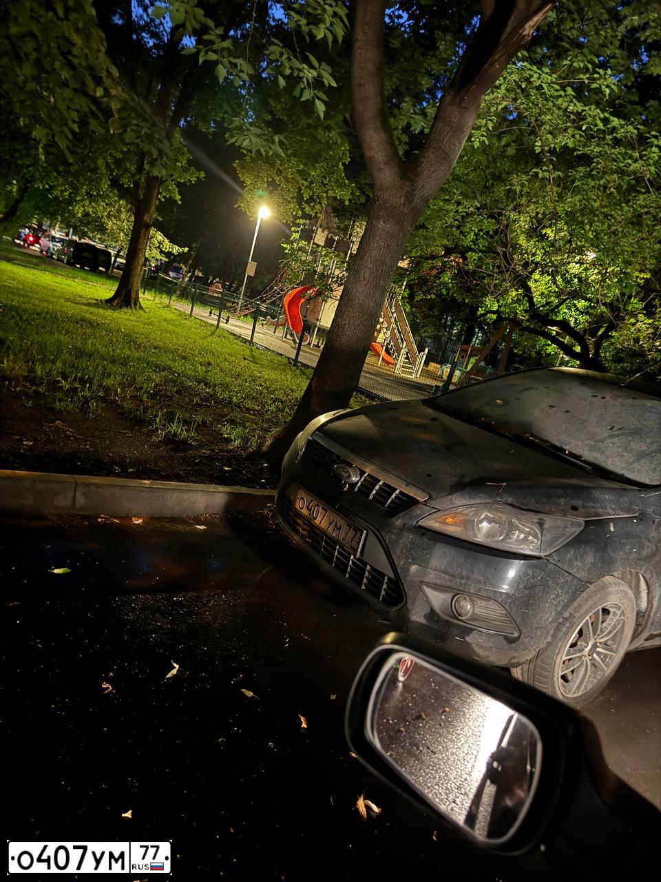 Фото автомобиля FORD FOCUS, 2008 — госномер О407УМ77. Цвет: ЧЕРНЫЙ