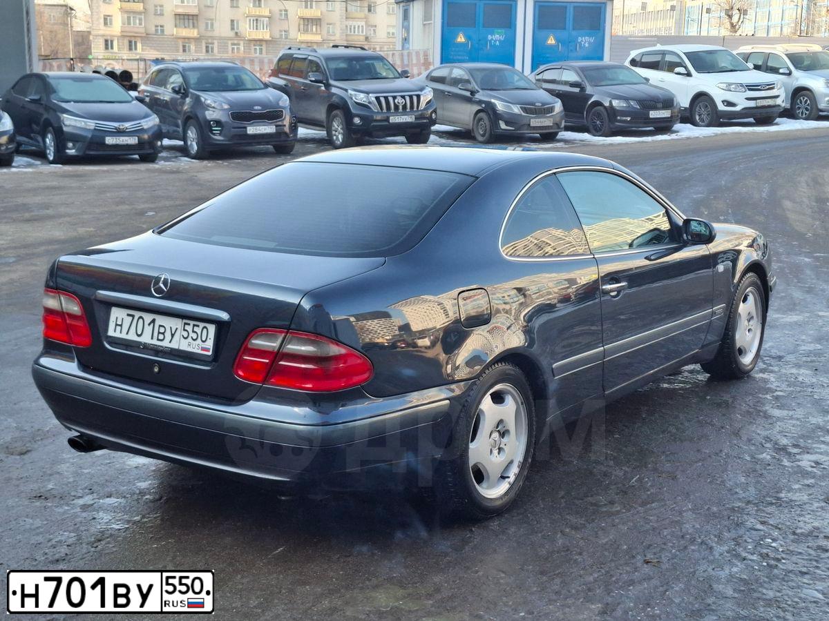 Фото автомобиля MERCEDES-BENZ CLK200, 1999 — госномер О541ВХ250. Цвет: синий