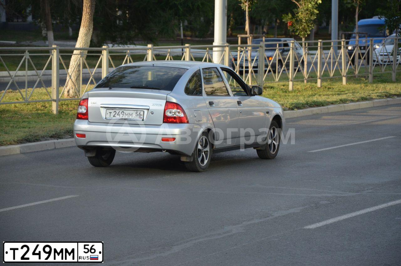 Фото автомобиля LADA 2172 PRIORA, 2012 — госномер Т249ММ56. Цвет: Светло-серебристый металик