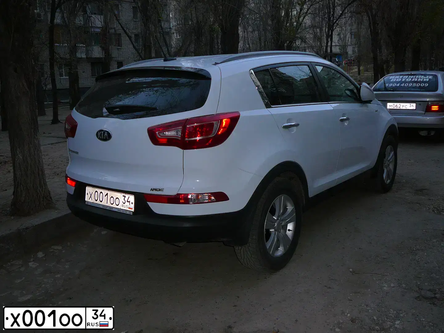 Фото автомобиля KIA SPORTAGE, 2013 — госномер С555СТ34. Цвет: Белый