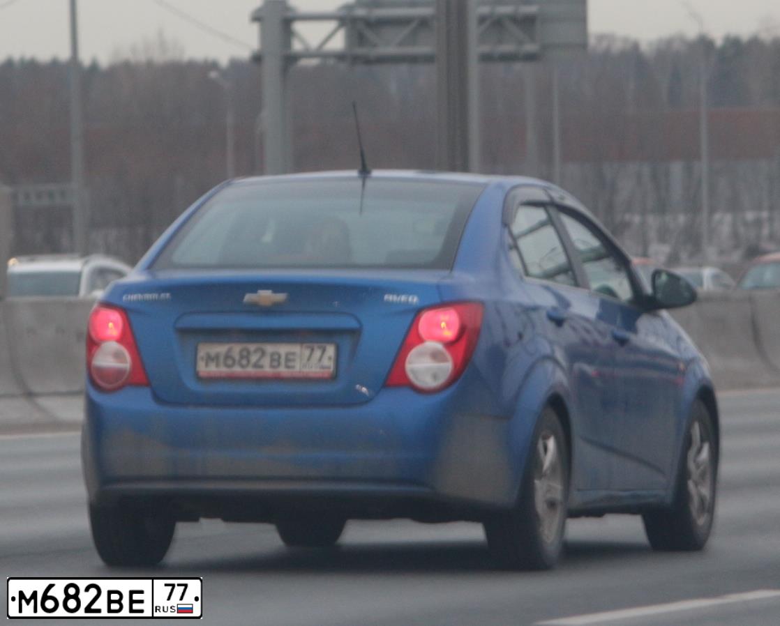 Фото автомобиля CHEVROLET AVEO, 2013 — госномер С153ВВ40. Цвет: СИНИЙ