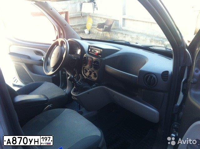 Фото автомобиля FIAT DOBLO, 2012 — госномер О354СН72. Цвет: СЕРЫЙ ХРОНО