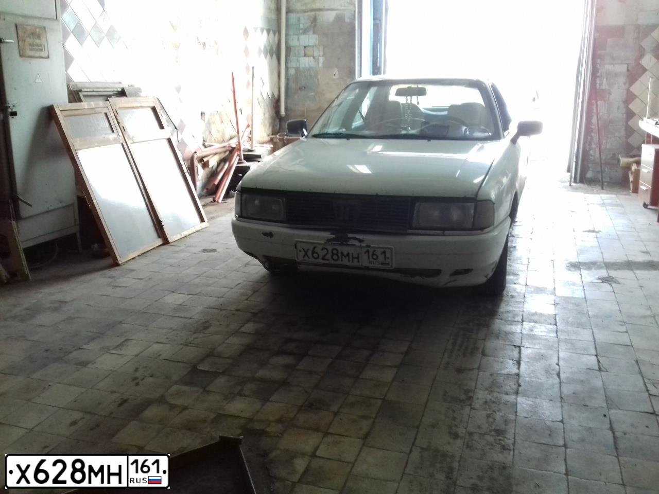 Фото автомобиля AUDI 80, 1987 — госномер О246НР761