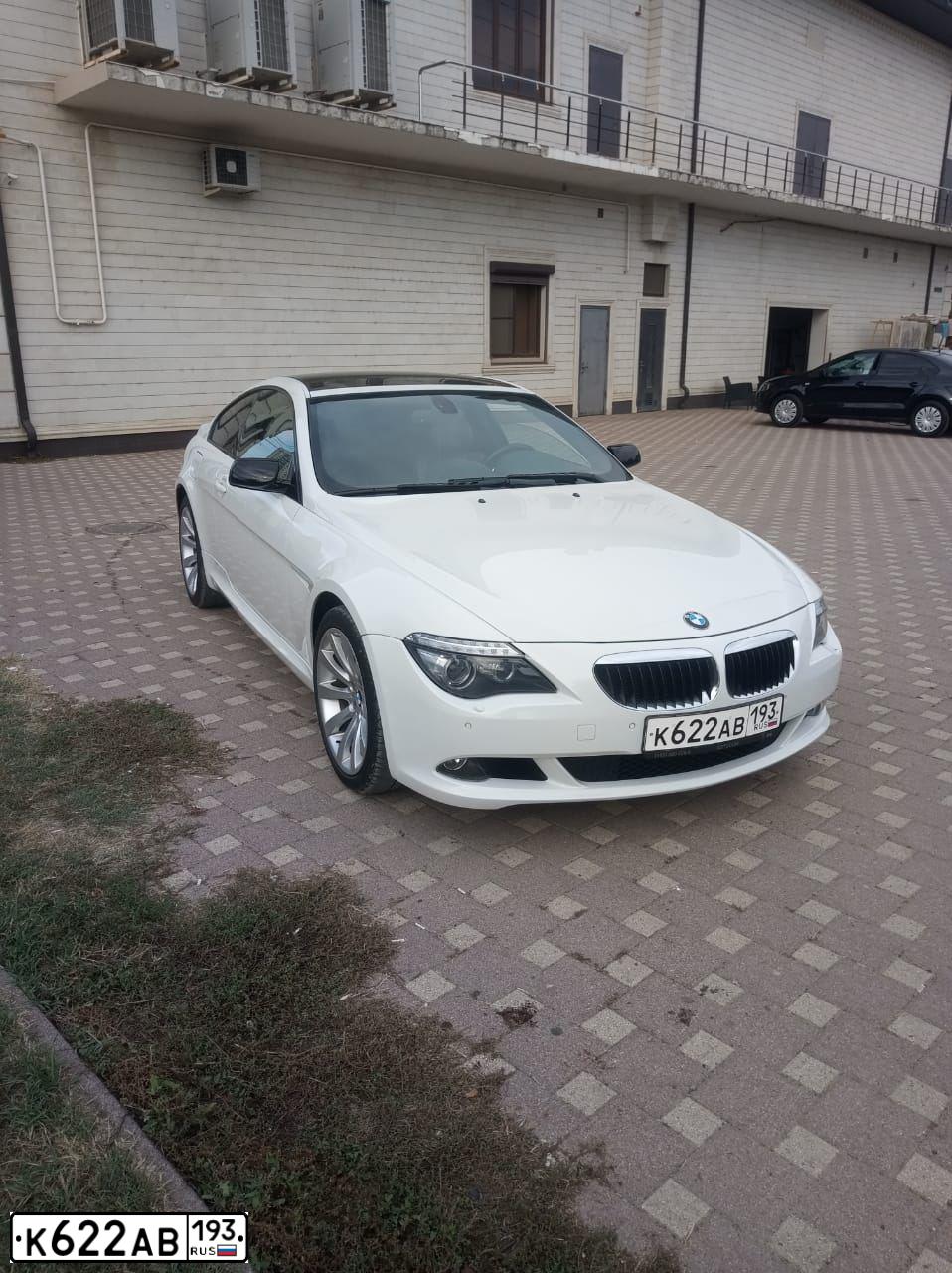 Фото автомобиля BMW SERIE 6, 2009 — госномер С999СТ199. Цвет: Белый