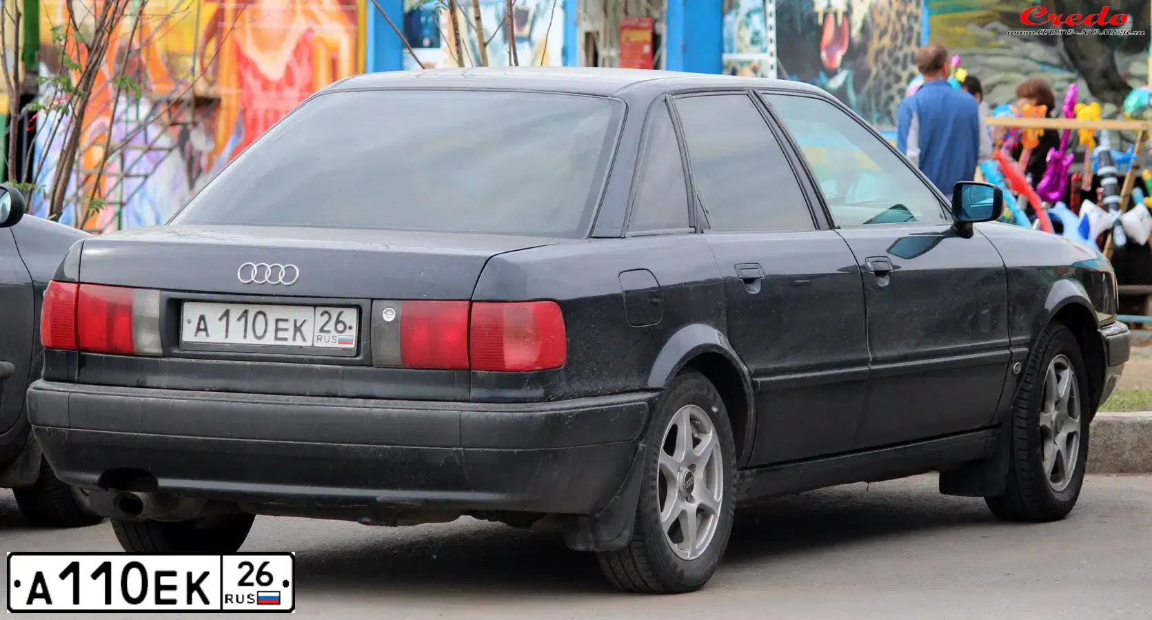 Фото автомобиля AUDI 80, 1993 — госномер А110ЕК26. Цвет: ТЕМНО-СИНИЙ МЕТАЛЛИК