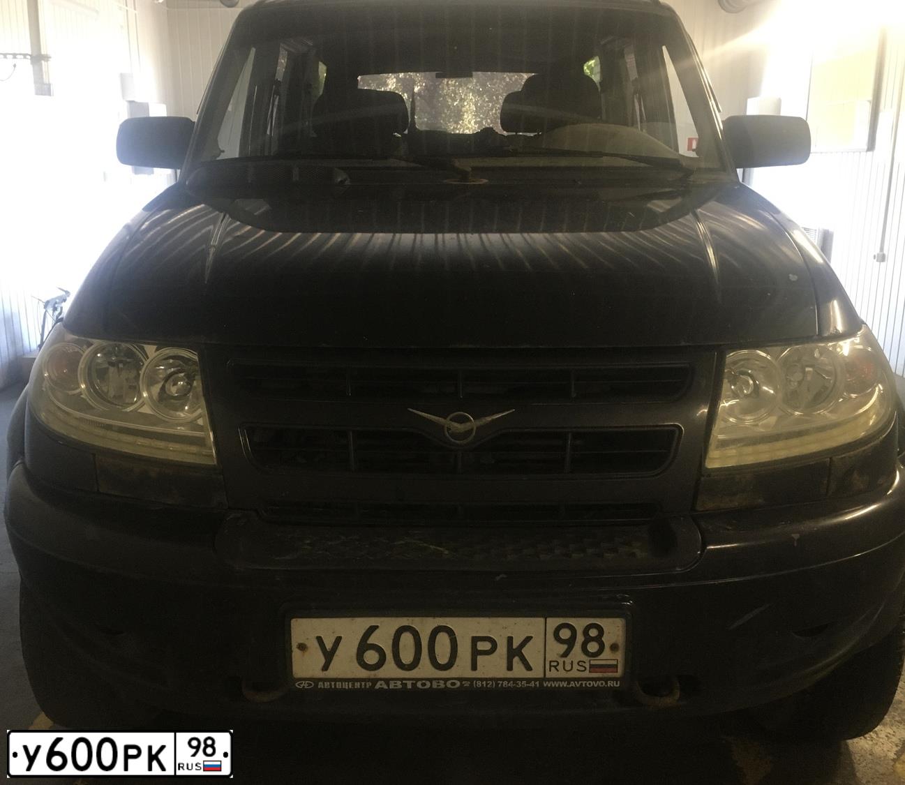 Фото автомобиля UAZ 3163 PATRIOT, 2007 — госномер У600РК98. Цвет: АВАНТЮРИН МЕТАЛЛИК