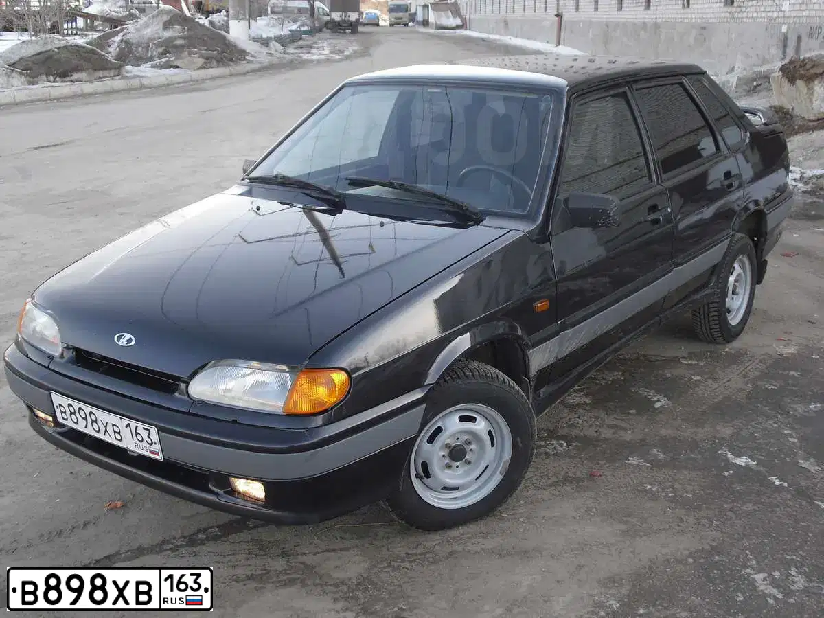 Фото автомобиля LADA 2115 SAMARA, 2007 — госномер У428РМ163. Цвет: ГРАФИТОВЫЙ МЕТАЛЛИК