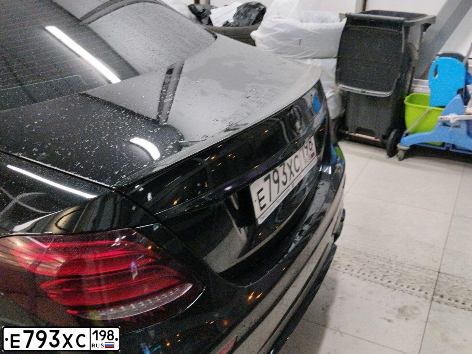 Фото автомобиля MERCEDES E-KLASSE, 2016 — госномер Е793ХС198. Цвет: ЧЕРНЫЙ