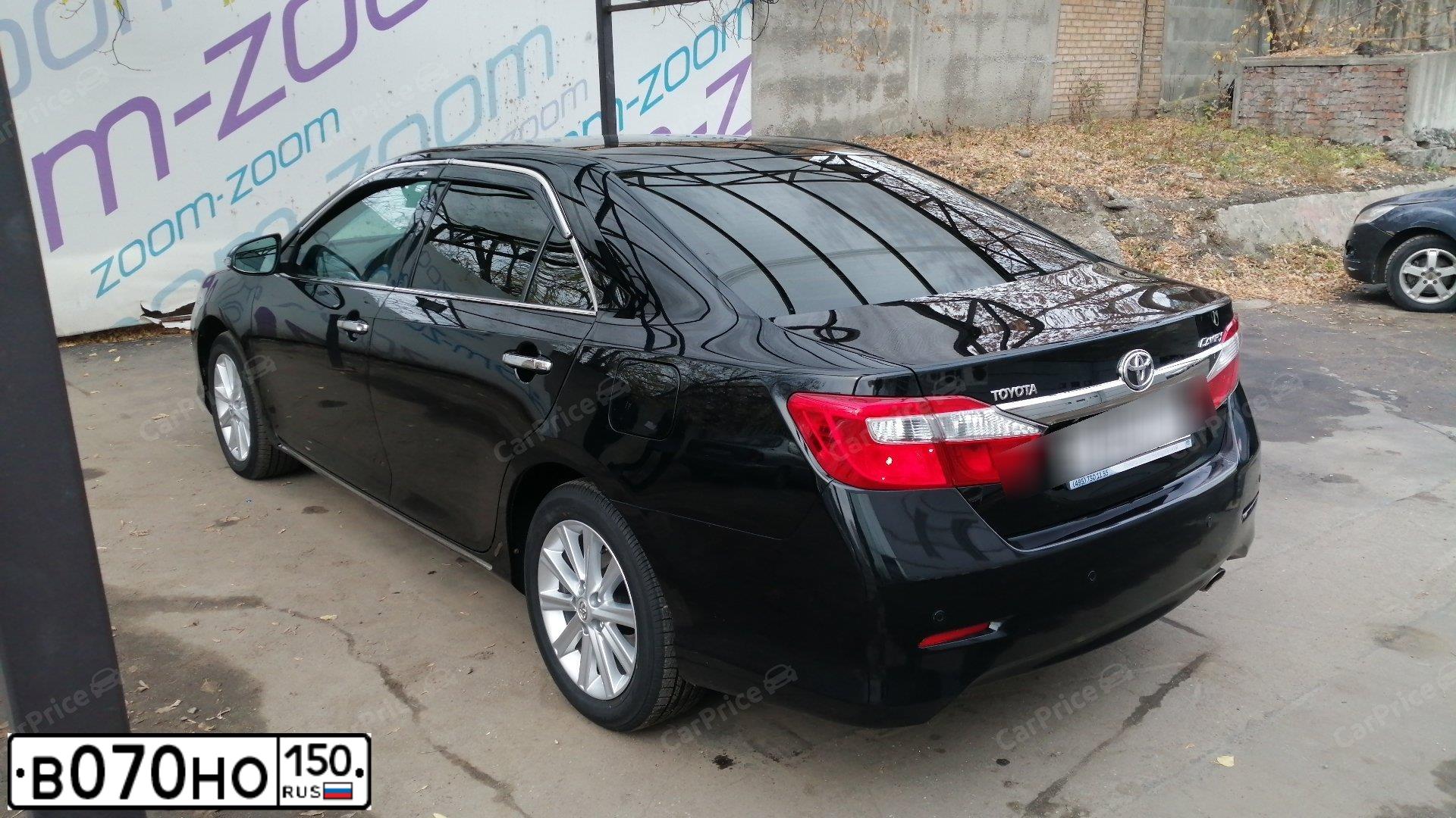 Фото автомобиля FORD FOCUS, 2013 — госномер Н592ЕА797. Цвет: Белый