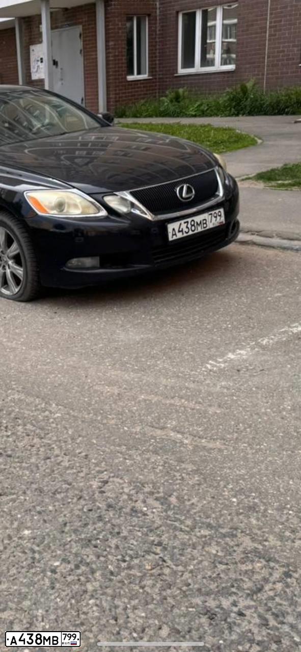 Фото автомобиля LEXUS GS, 2008 — госномер М111РР777. Цвет: ЧЕРНЫЙ