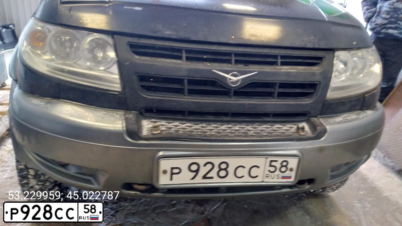 Фото автомобиля UAZ 3163 PATRIOT, 2006 — госномер Р928СС58. Цвет: ЧЕРНЫЙ