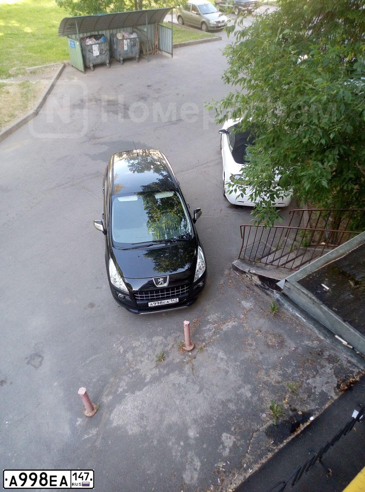 Фото автомобиля PEUGEOT 3008, 2011 — госномер А998ЕА147. Цвет: ЧЕРНЫЙ