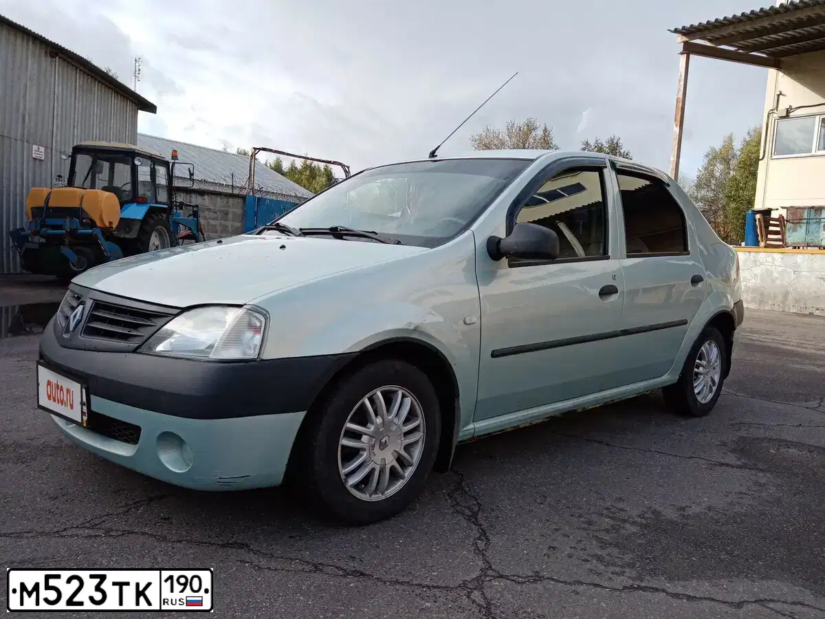 Фото автомобиля RENAULT LOGAN, 2005 — госномер М523ТК190. Цвет: ЗЕЛЕНЫЙ СВЕТЛЫЙ