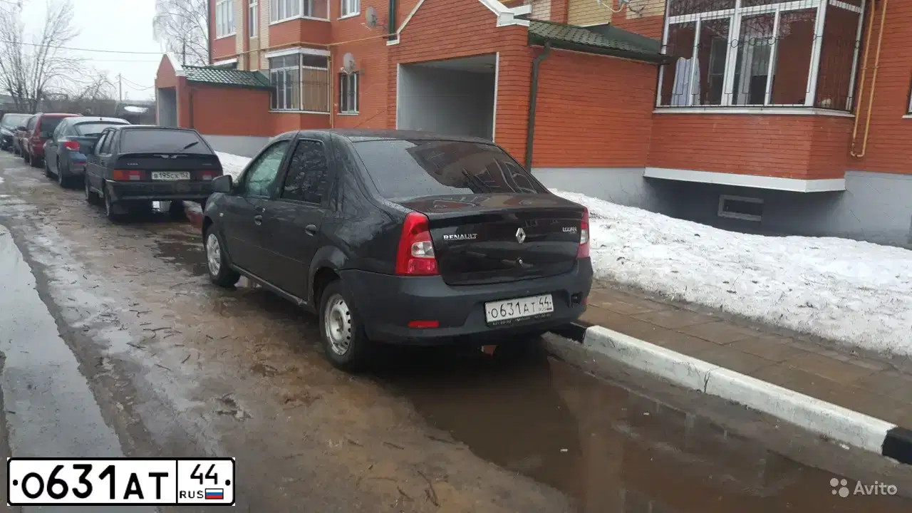 Фото автомобиля RENAULT LOGAN, 2013 — госномер О631АТ44. Цвет: ЧЕРНЫЙ