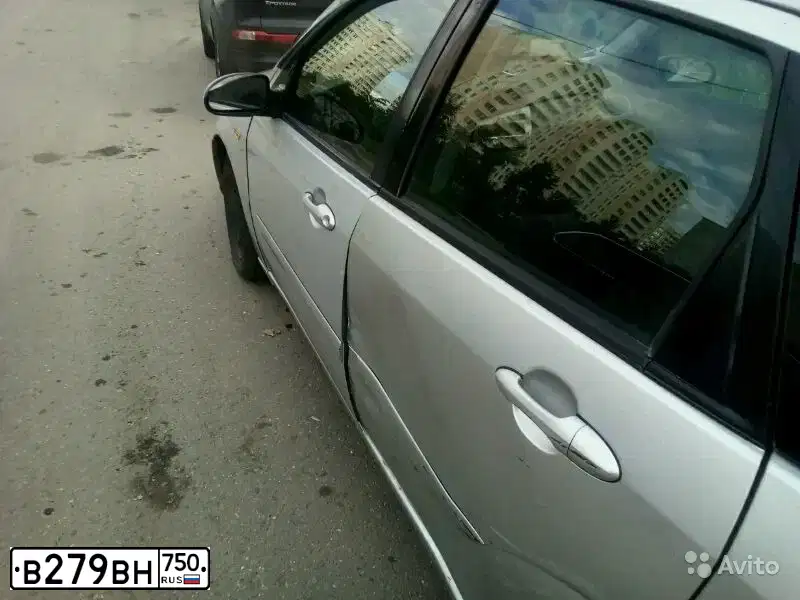 Фото автомобиля FORD FOCUS, 2005 — госномер В279ВН750. Цвет: СЕРЫЙ