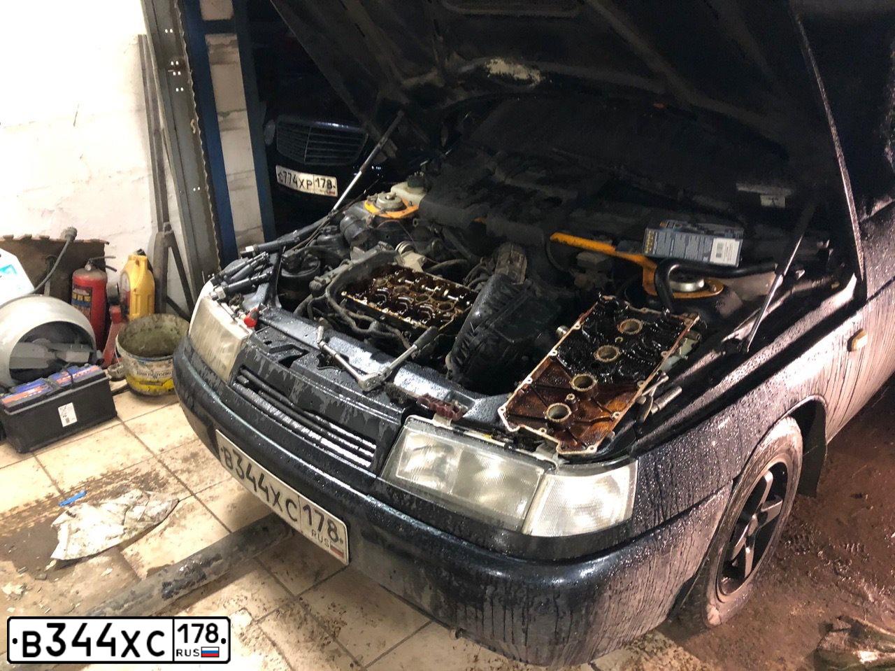 Фото автомобиля LADA 2112, 2008 — госномер Р905СВ198. Цвет: голубой
