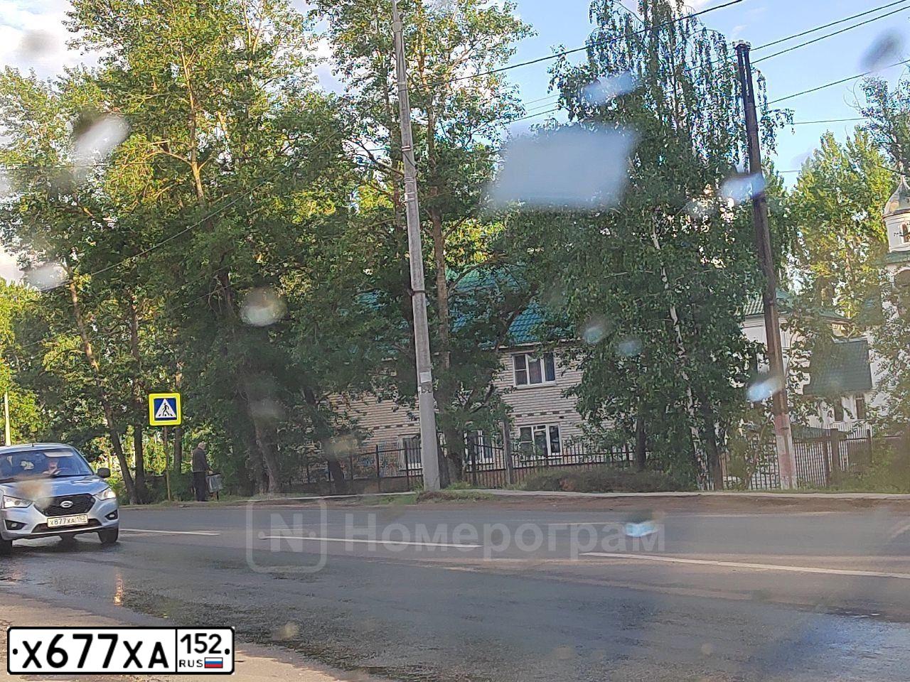 Фото автомобиля VOLKSWAGEN PASSAT, 2008 — госномер Х755СУ152. Цвет: Коричневый